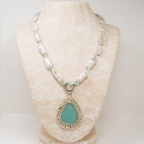 aquamarine necklace