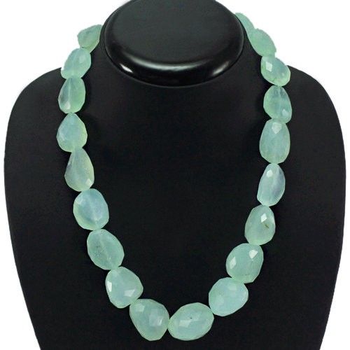aquamarine necklace