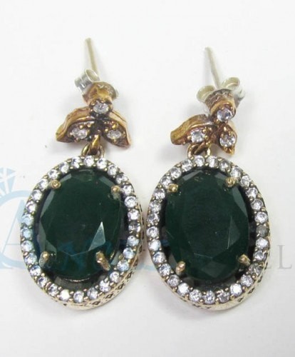 emerald gemstone jewelry