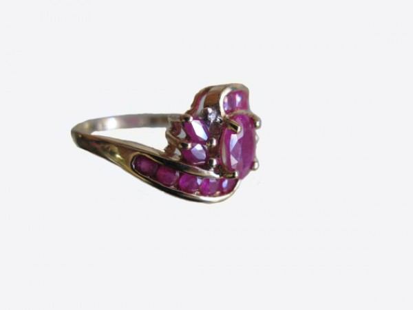 beautiful ruby gemstone ring