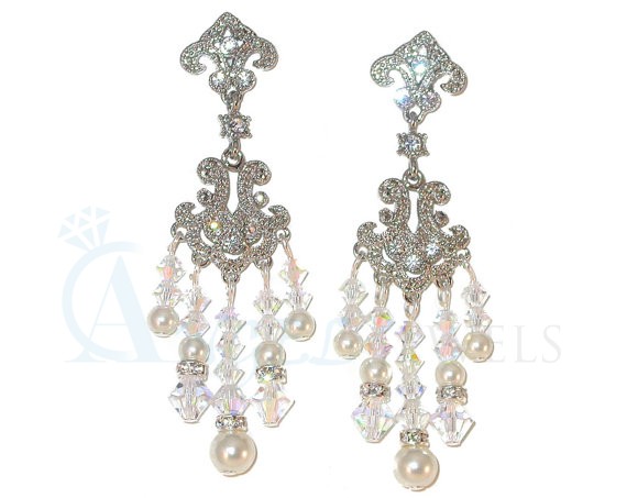 WHITE PEARL Chandelier Earrings