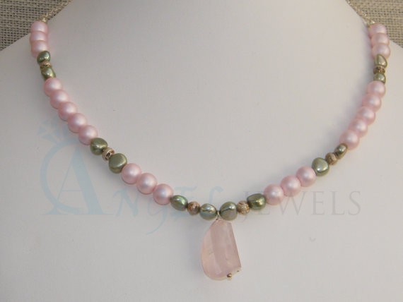 elegant rose quartz beaded necklace