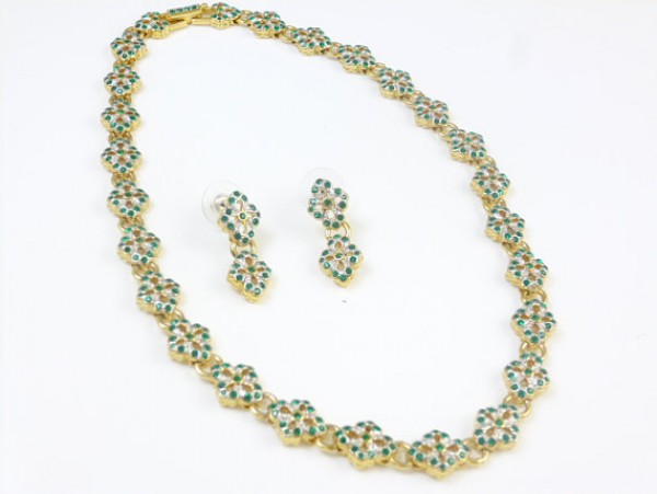 emerald jewellery set