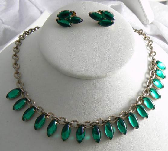 emerald jewellery set