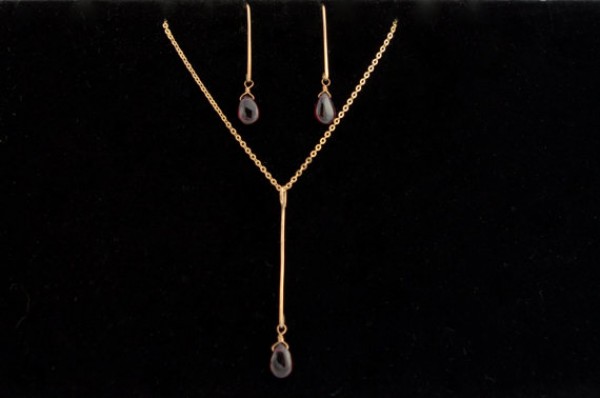 garnet jewellery set