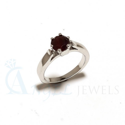 garnet rings