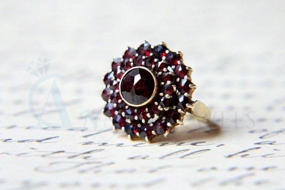 garnet rings