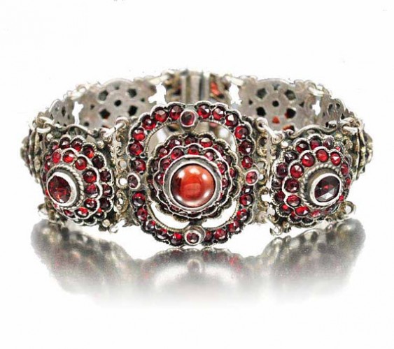 gemstone bracelets