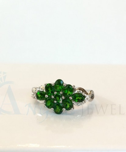 gemstone emerald jewellery