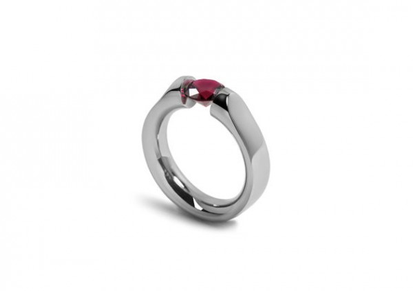 gemstone ruby jewellery