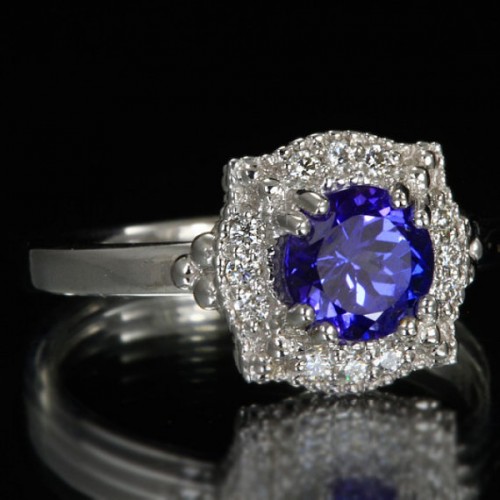 gold gemstone rings