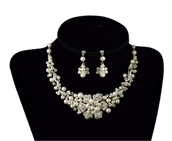 jewellery set