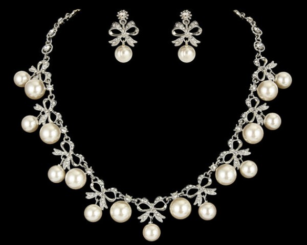 jewellery set