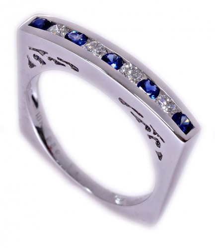 Round Rich Blue Sapphire Gemstone & Diamond White Gold Ring