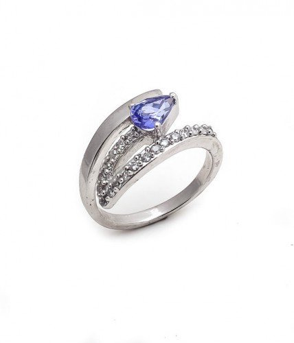 Tanzanite Diamond Rings